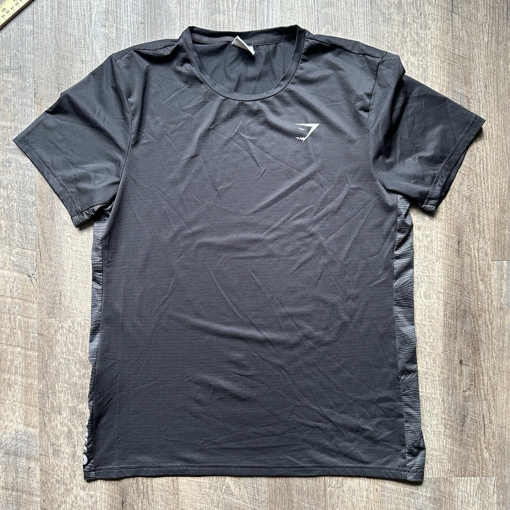 Gymshark Black Short Sleeve Shirt Regular Fit Mens L Fitness Body‎ Building